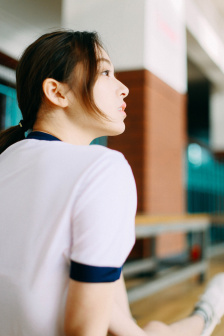 97香蕉碰碰人妻国产欧美